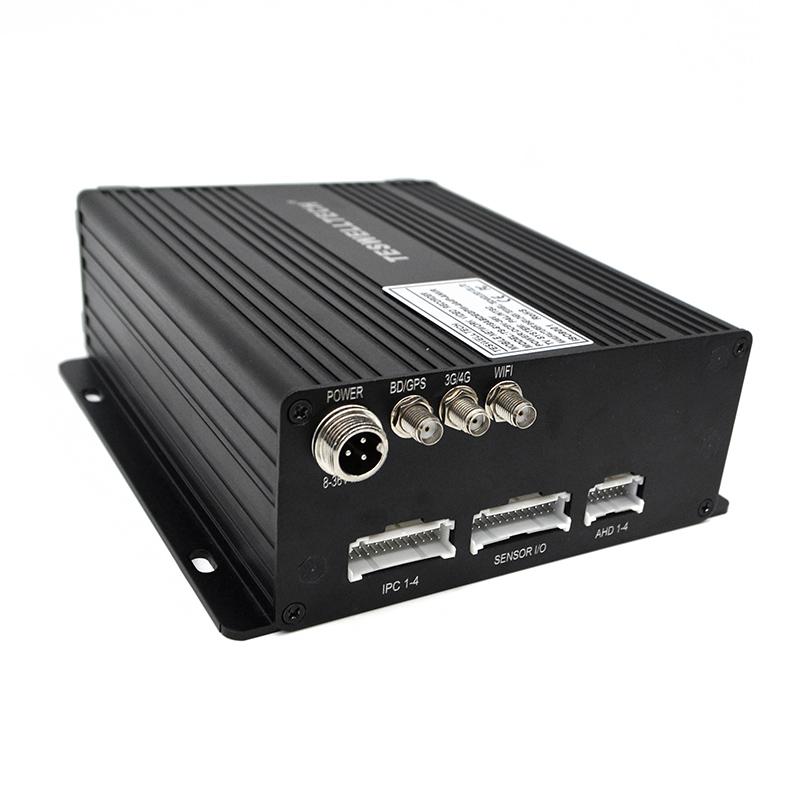 4CH AHD 1080P AI Mobile DVR With ADAS And DSM System